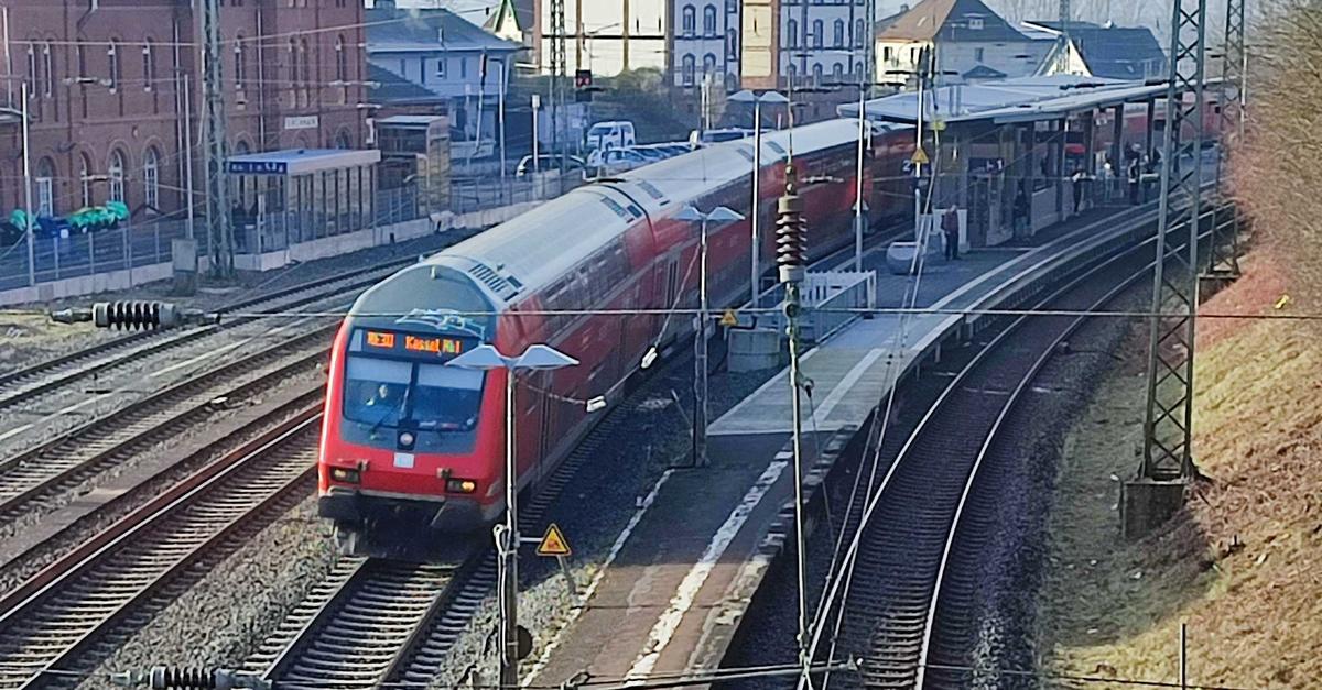 kirchhain-es-f-hrt-kein-zug-nach-nirgendwo